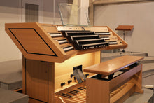 Laden Sie das Bild in den Galerie-Viewer, 15095 Die Orgel von St. Cornelius in Viersen-Dülken - Organist: Giovanni Solinas