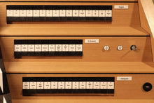 Laden Sie das Bild in den Galerie-Viewer, 15095 Die Orgel von St. Cornelius in Viersen-Dülken - Organist: Giovanni Solinas