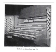 Laden Sie das Bild in den Galerie-Viewer, 10901 American Organ Music
