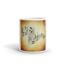 Laden Sie das Bild in den Galerie-Viewer, White glossy mug
