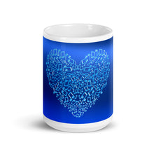 Laden Sie das Bild in den Galerie-Viewer, White glossy mug