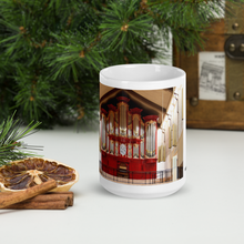 Laden Sie das Bild in den Galerie-Viewer, 15101 BACH VOL. 1 - ORGEL EPISCOPAL CHURCH OF THE TRANSFIGURATION (White glossy mug)