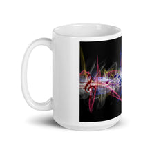Laden Sie das Bild in den Galerie-Viewer, White glossy mug