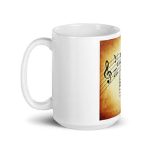 Laden Sie das Bild in den Galerie-Viewer, White glossy mug