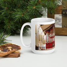 Laden Sie das Bild in den Galerie-Viewer, 15101 BACH VOL. 1 - ORGEL EPISCOPAL CHURCH OF THE TRANSFIGURATION (White glossy mug)
