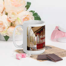 Laden Sie das Bild in den Galerie-Viewer, 15101 BACH VOL. 1 - ORGEL EPISCOPAL CHURCH OF THE TRANSFIGURATION (White glossy mug)
