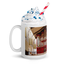 Laden Sie das Bild in den Galerie-Viewer, 15101 BACH VOL. 1 - ORGEL EPISCOPAL CHURCH OF THE TRANSFIGURATION (White glossy mug)