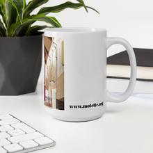 Laden Sie das Bild in den Galerie-Viewer, 15101 BACH VOL. 1 - ORGEL EPISCOPAL CHURCH OF THE TRANSFIGURATION (White glossy mug)