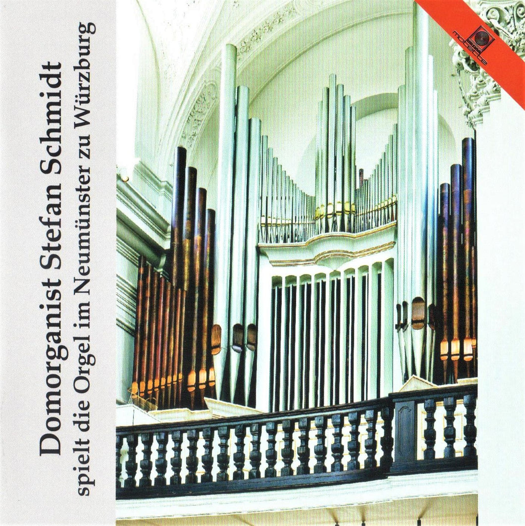 13881 Domorganist Stefan Schmidt spielt die Orgel im Neumünster zu Würzburg